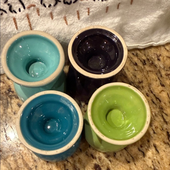 Le Creuset Egg Cups Set of 4- includes Cassis! - Picture 2 of 3